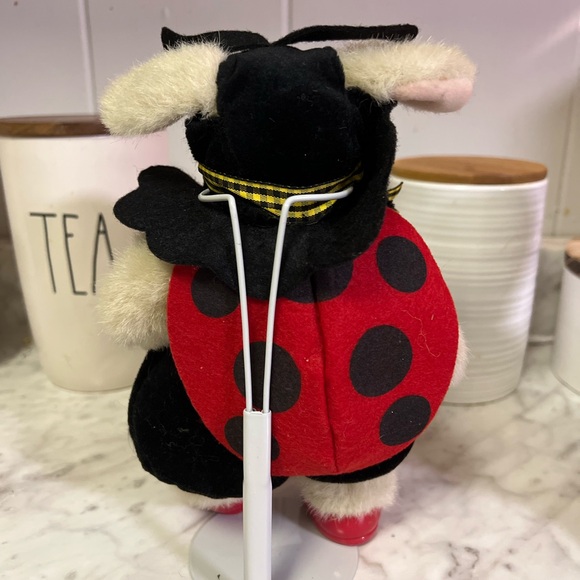 Muffy  Vanderbear Vd Beekeeping collection NWOT - Picture 3 of 7